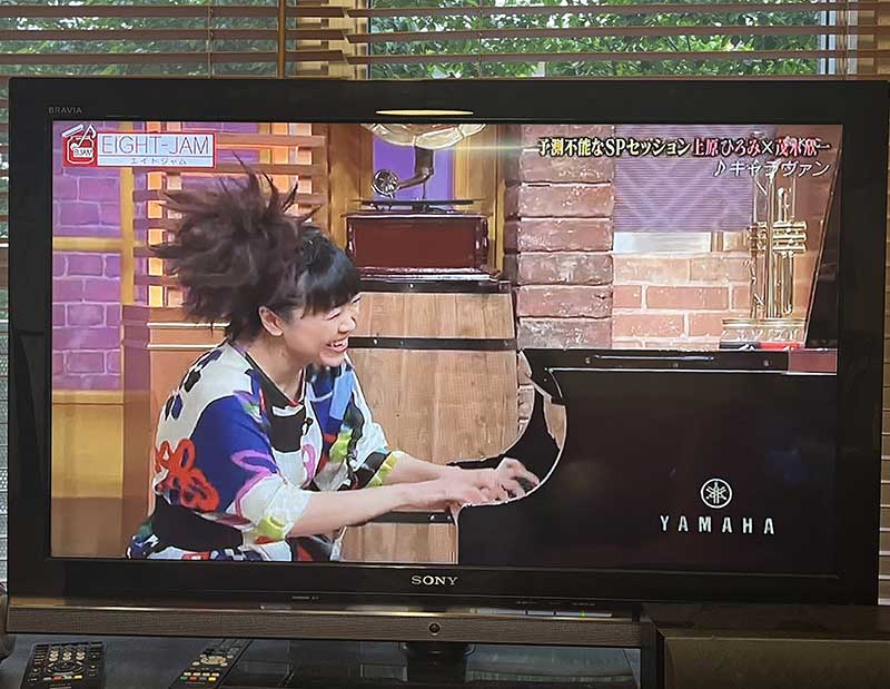 テレビ